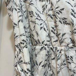 Universal Thread Faux wrap floral midi dress